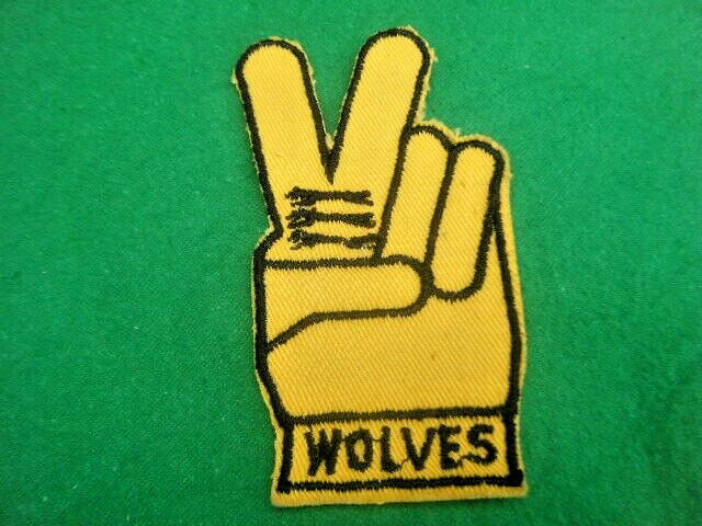 WOLVERHAMPTON WANDERERS 1970's SEW ON BADGE / PATCH - WOLVES  V SIGN DESIGN for sale on Ebay