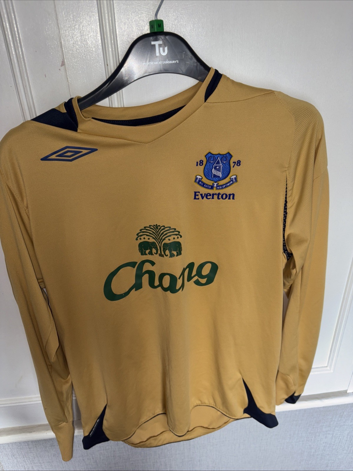 Everton Umbro Football Shirt 06/07 Third Shirt Neville 18 On The Back Men’s L for sale on Ebay