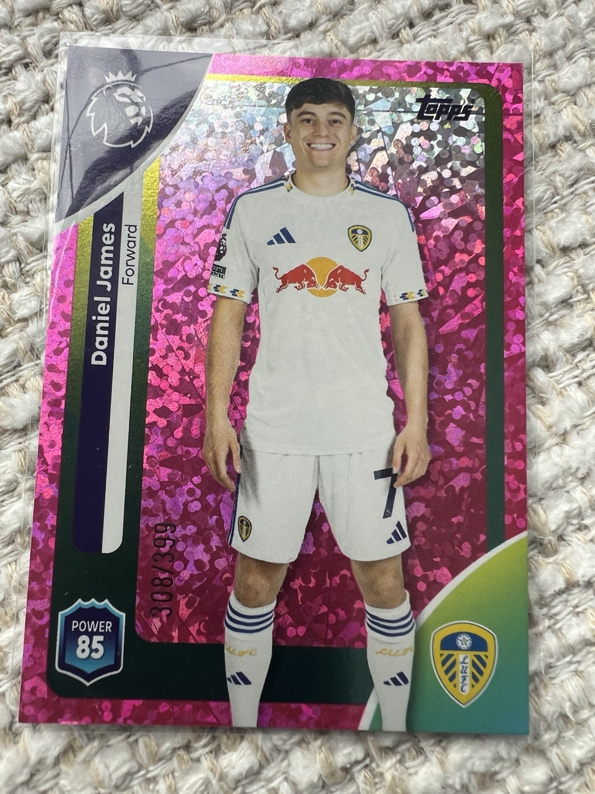 TOPPS PREMIER LEAGUE DANIEL JAMES PINK PARALLEL 308/399 LEEDS UNITED 2025-26  for sale on Ebay