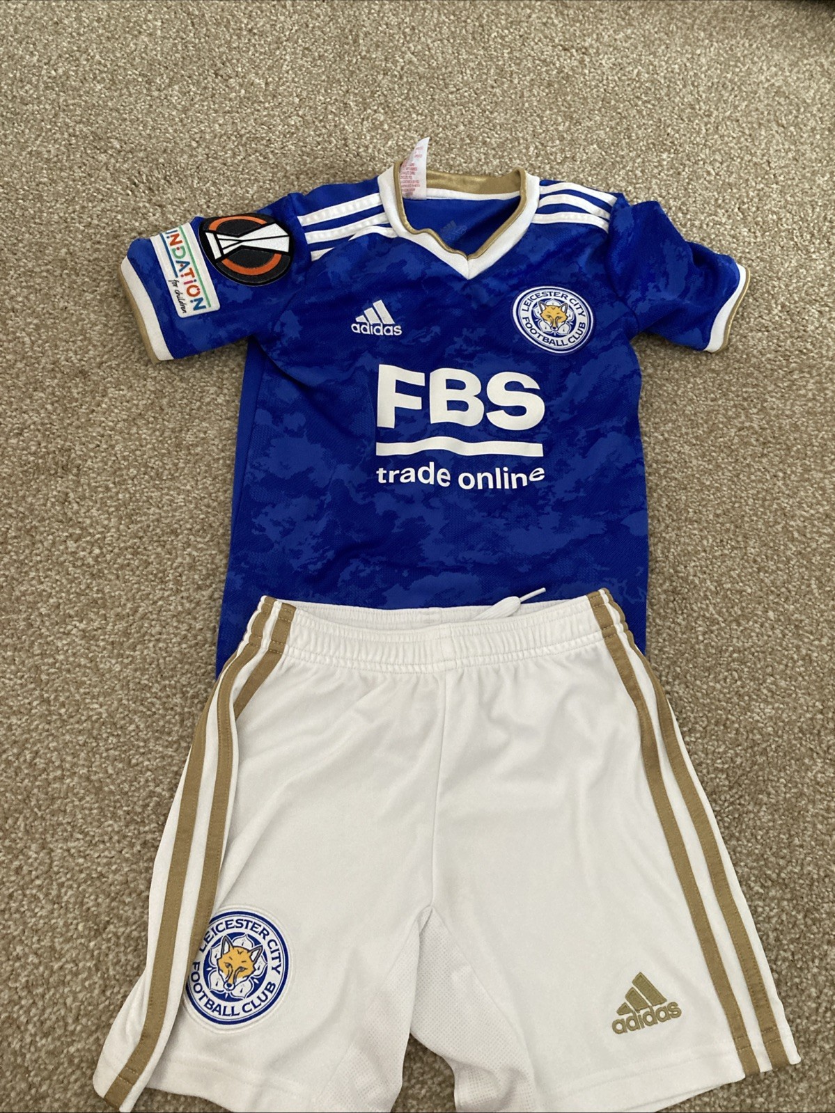 Leicester City Kit 7-8 Years With Europa League badge for sale on Ebay