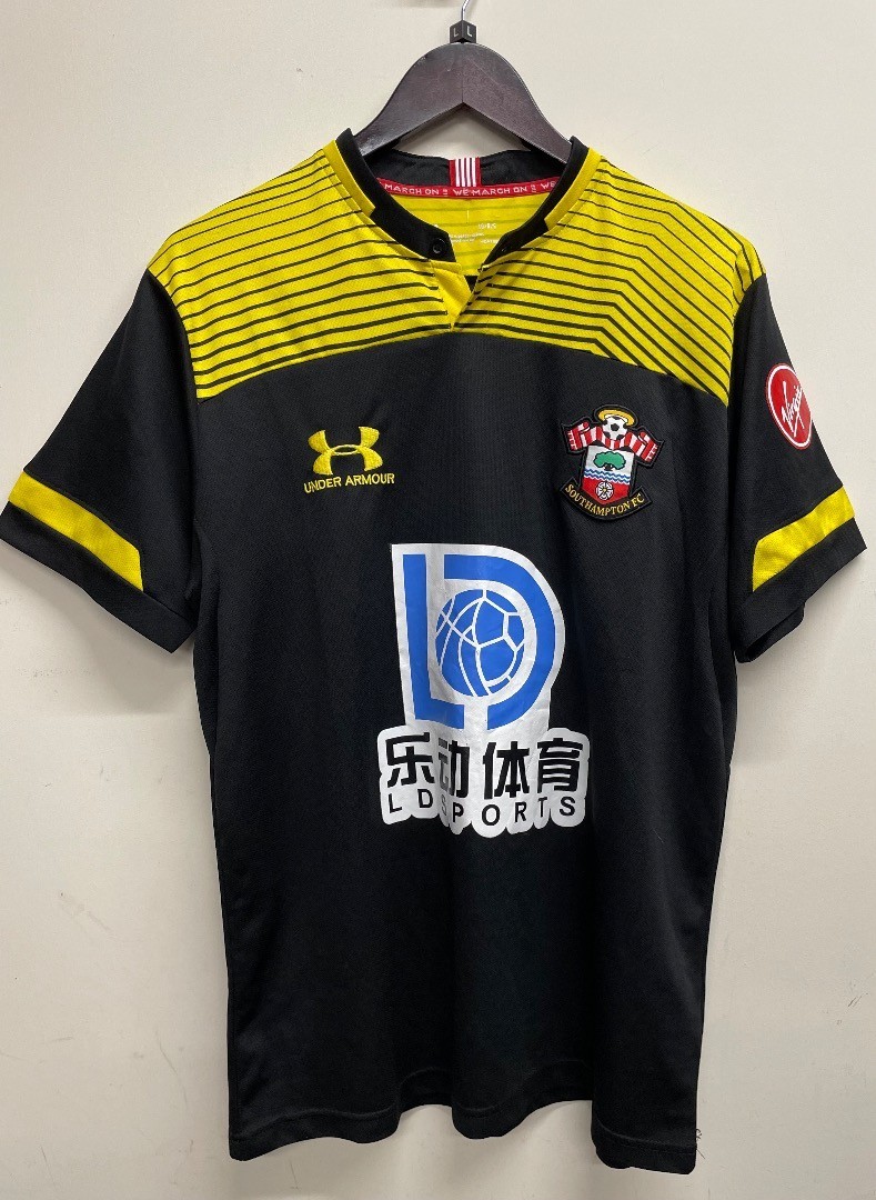 Southampton Away Football Shirt 2019/20 Adults L Under Armour cg s51 for sale on Ebay