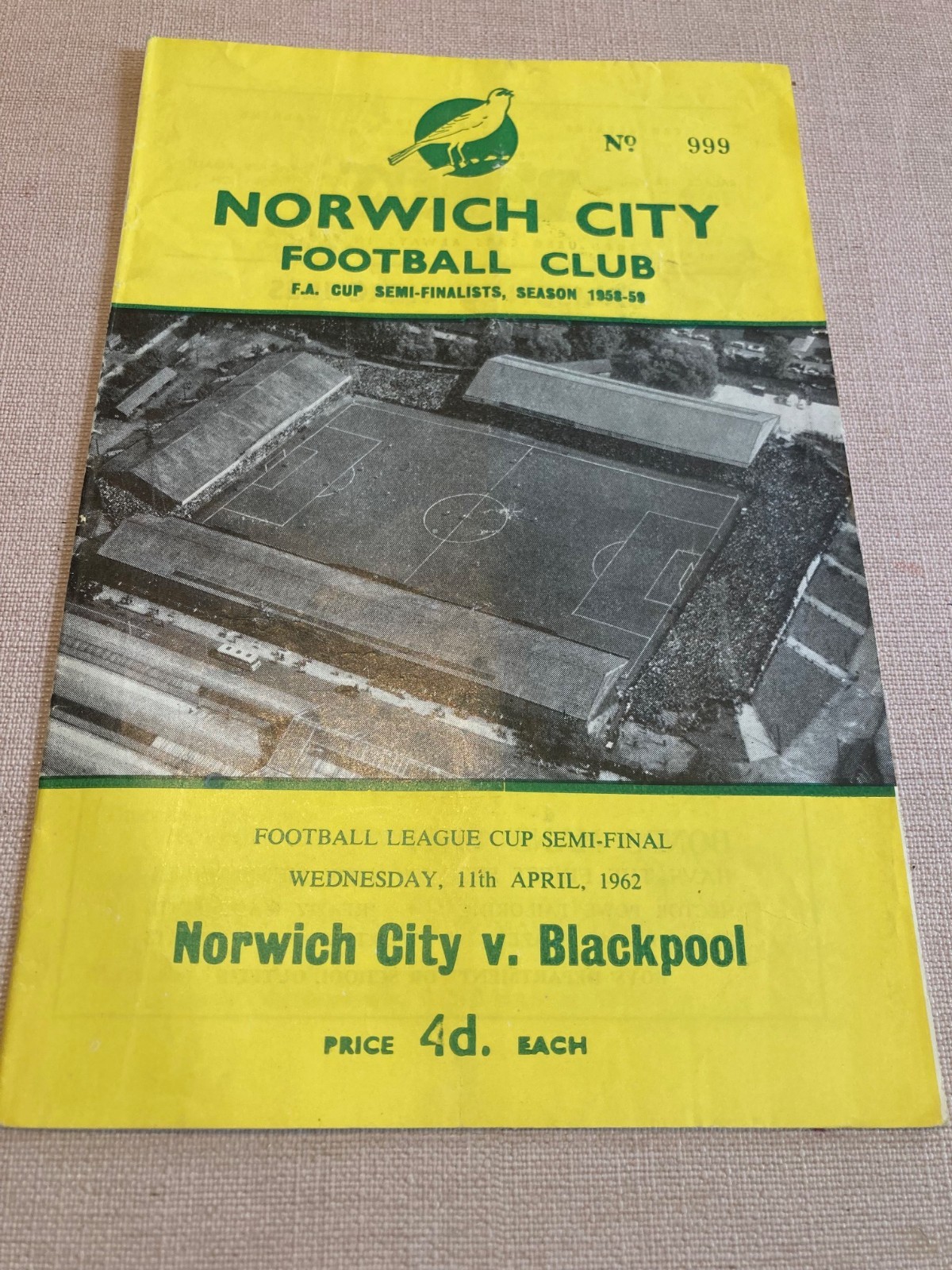 NORWICH CITY v BLACKPOOL LEAGUE CUP SEMI FINAL PROGRAMME - DATED 11/4/1962 for sale on Ebay