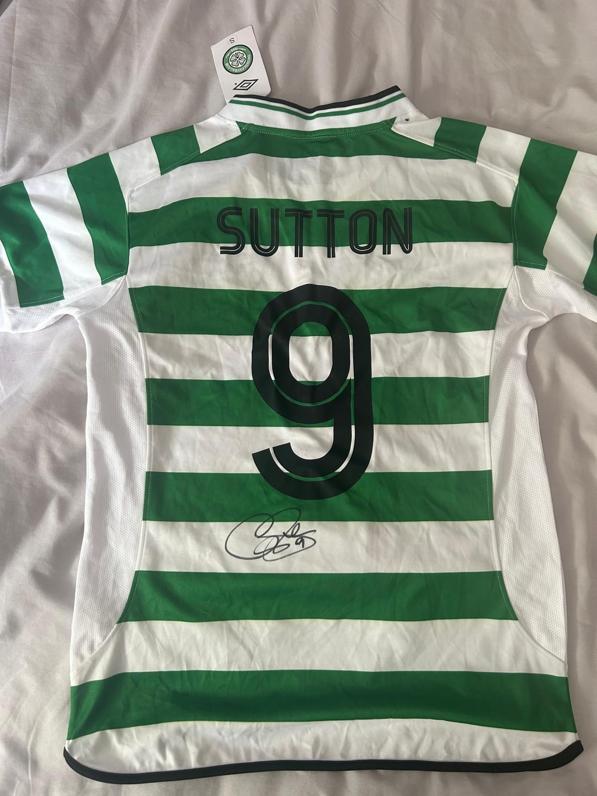 CHRIS SUTTON SIGNED CELTIC HOMR SHIRT for sale on Ebay