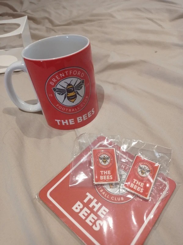 Brentford Official Mug Gift Set  for sale on Ebay