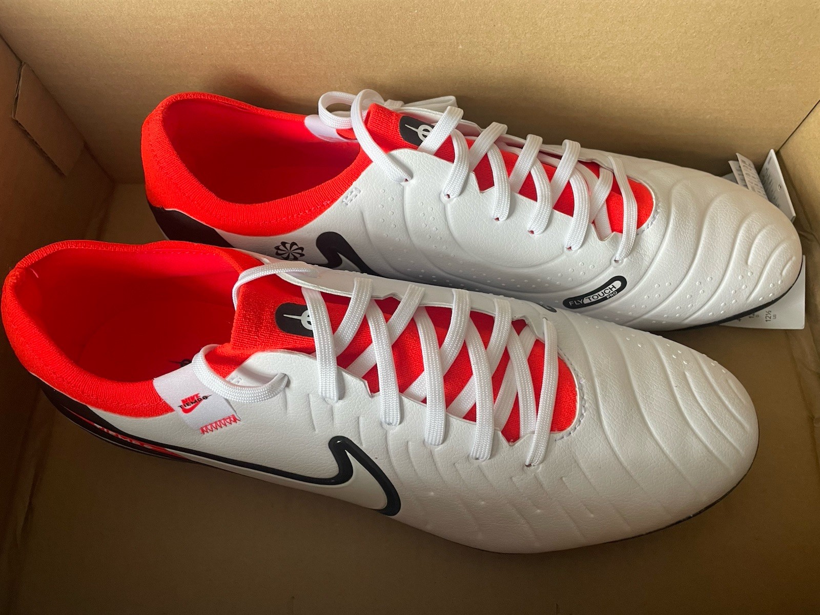 Nike Pro Tiempo Football Boots Red & White Mens Size UK 9 for sale on Ebay