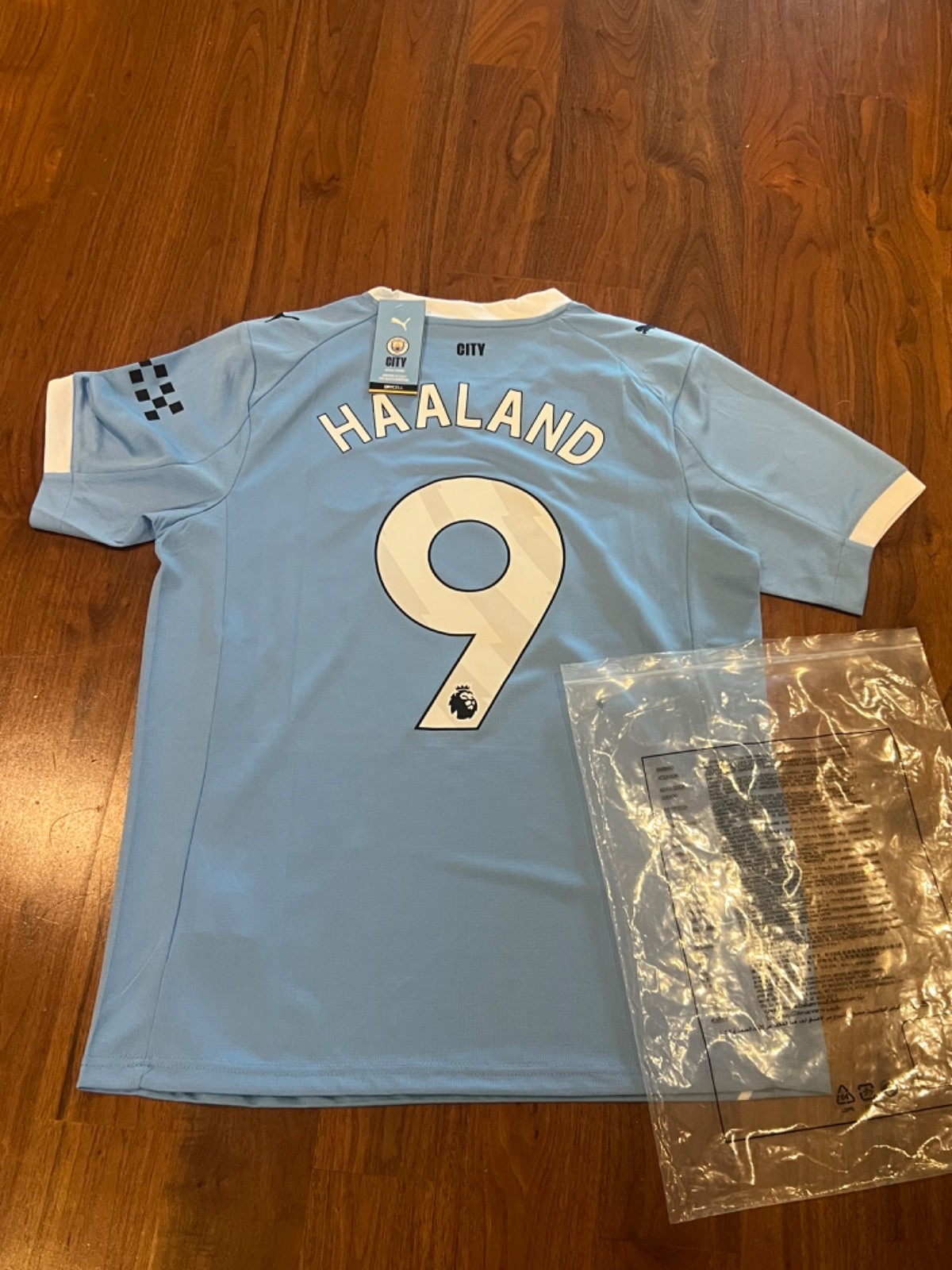 Manchester City Haaland 25/26 Home Shirt (Size Medium) for sale on Ebay