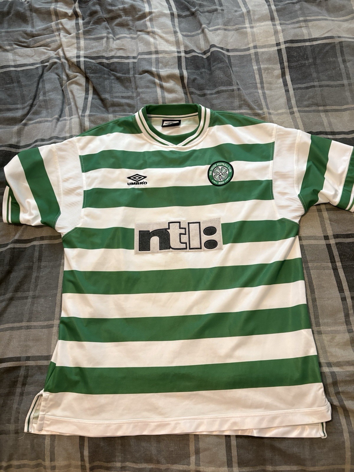 Celtic Home Umbro Moravcik 99-01 Size XXL Short Sleeve for sale on Ebay