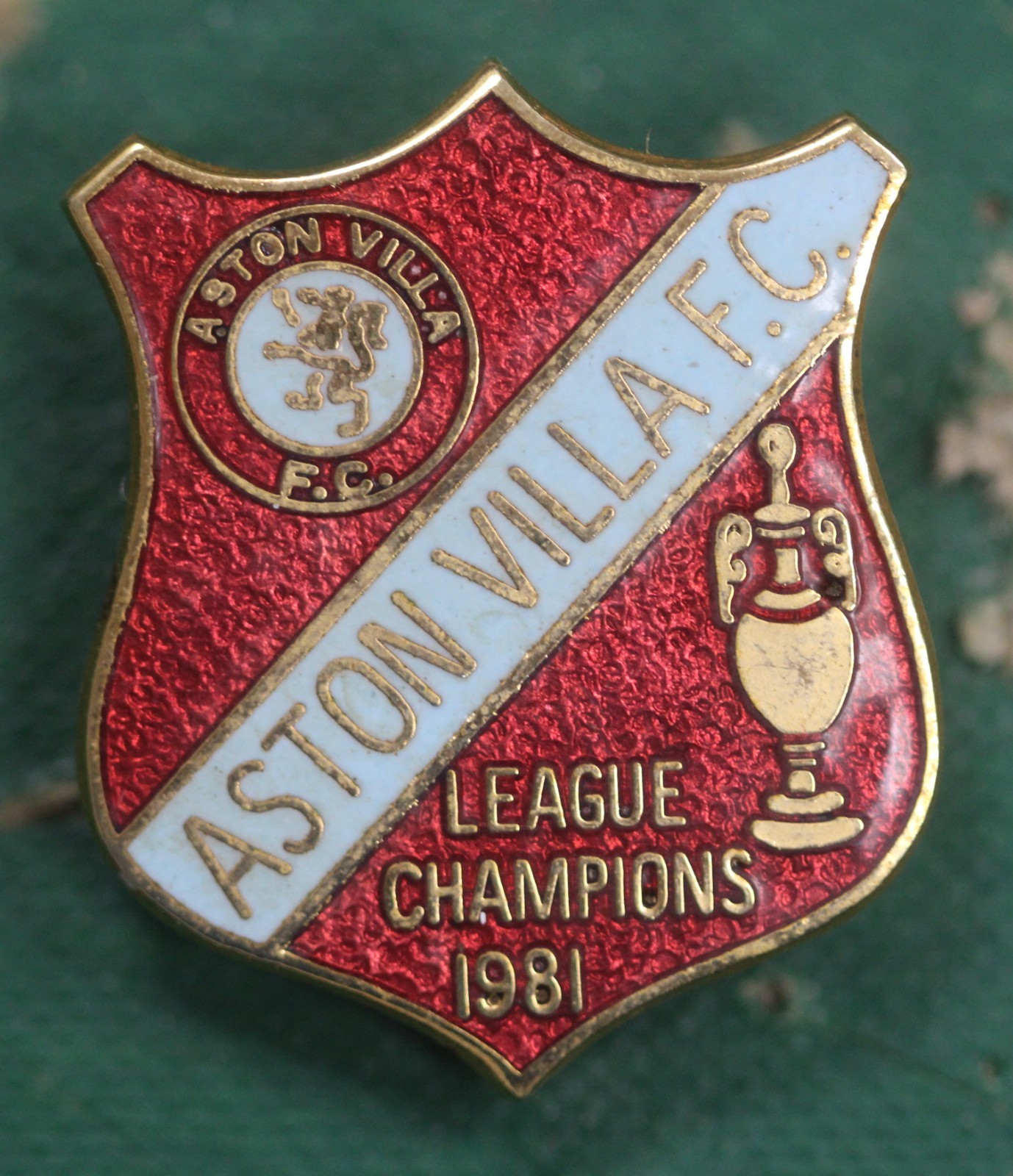 RARE England Aston Villa FC Football Club Enamel Pin Badge LEAGUE CHAMPIONS 1981 for sale on Ebay