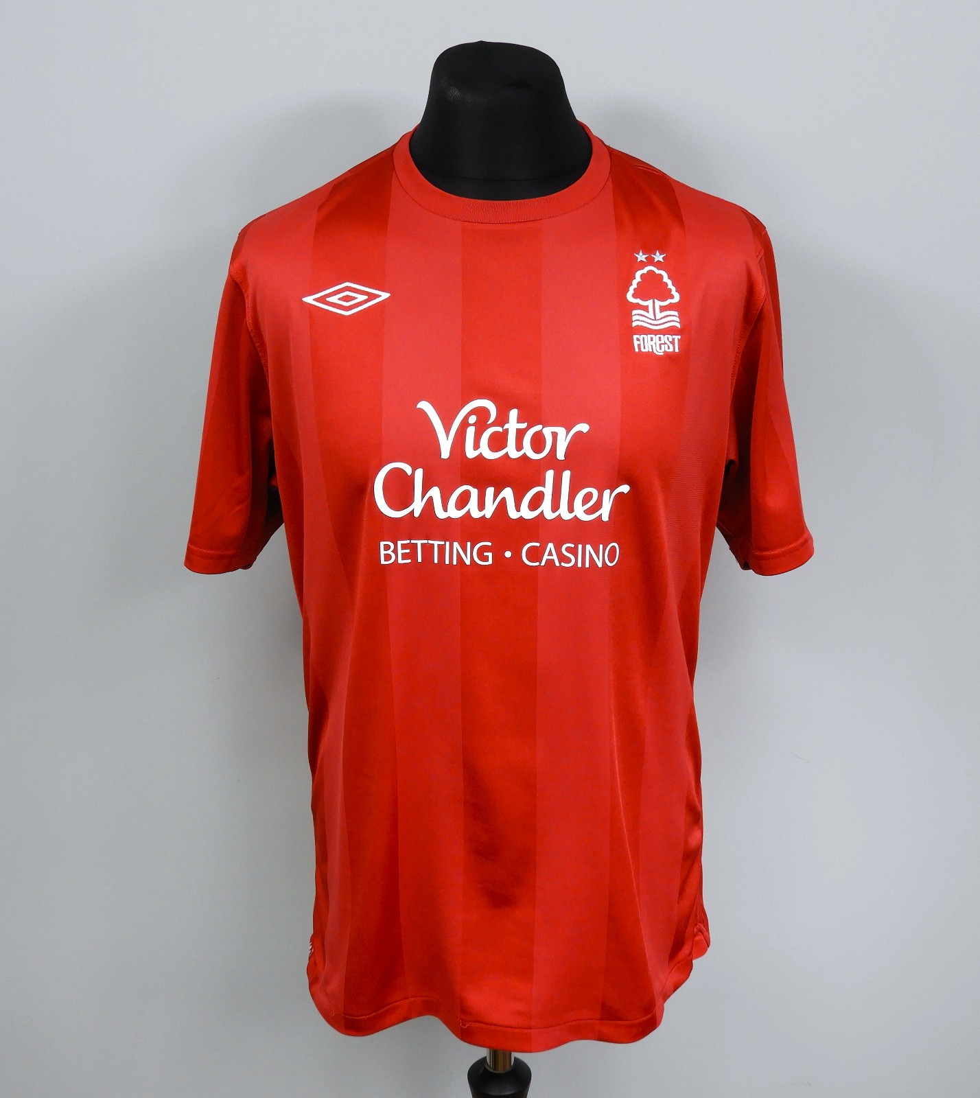 Nottingham Forest Umbro Shirt Jersey Camiseta Home 2010-11 Size L for sale on Ebay