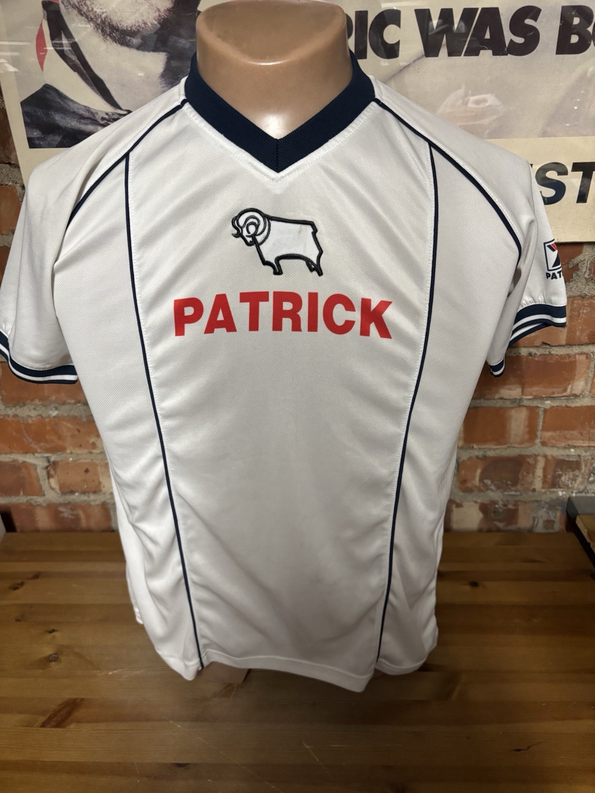 RETRO STYLE DERBY COUNTY FOOTBALL SHIRT ADULT SIZE MEDIUM for sale on Ebay