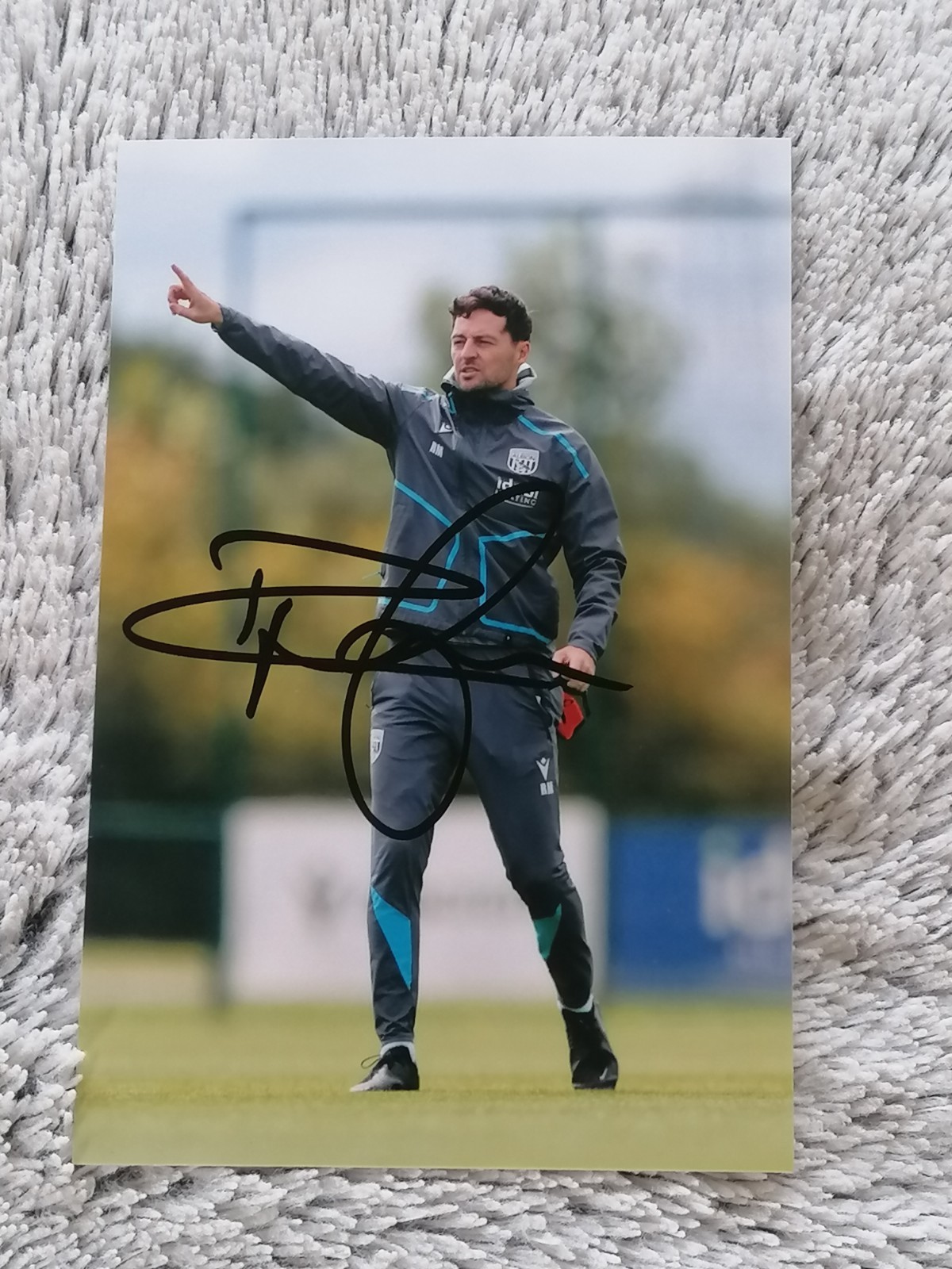 WBA. WEST BROM. WEST BROMWICH ALBION. HAND SIGNED PHOTO 6X4 RYAN MASON.  for sale on Ebay