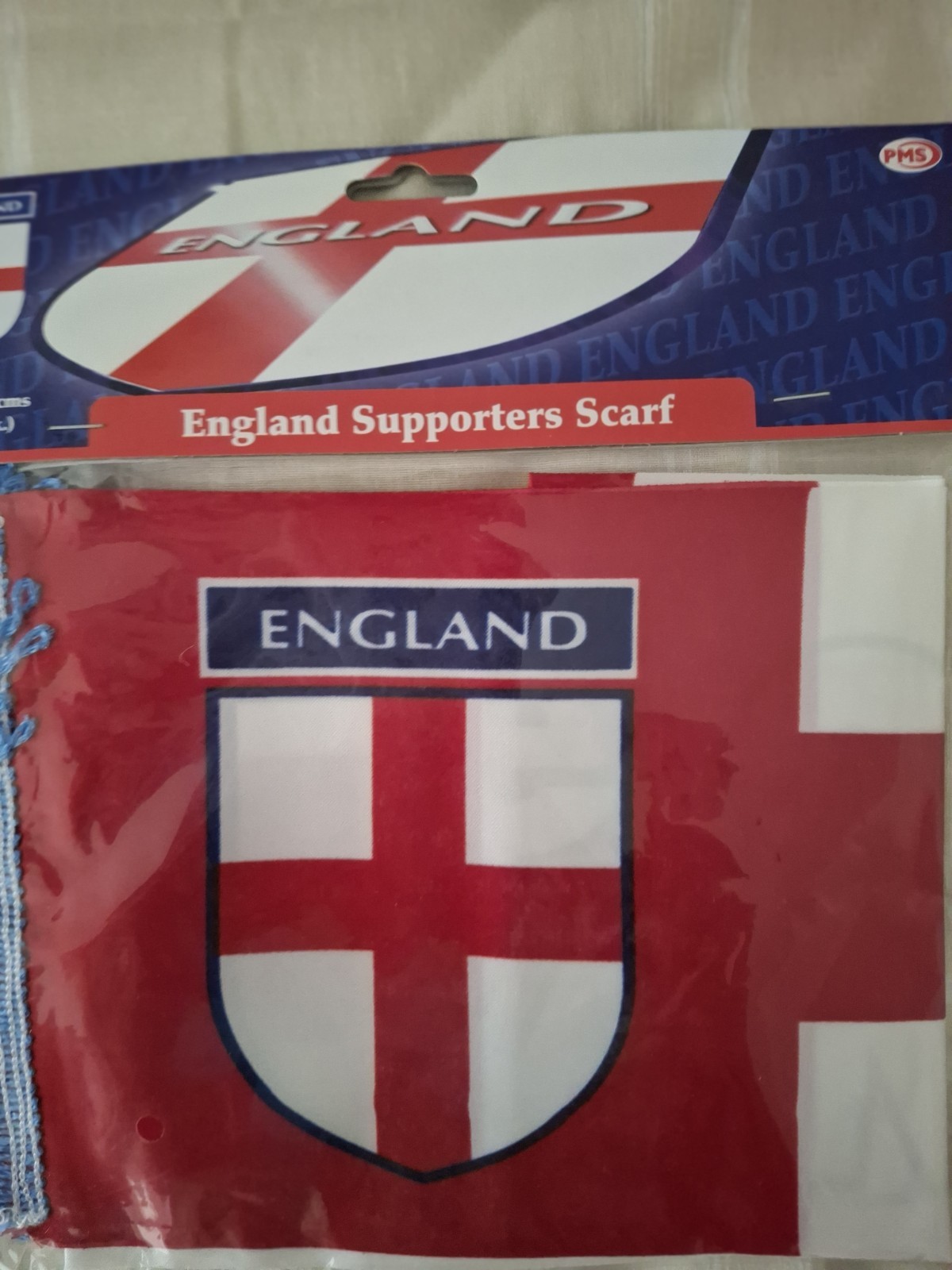 ENGLAND FOOTBALL SCARF for sale on Ebay