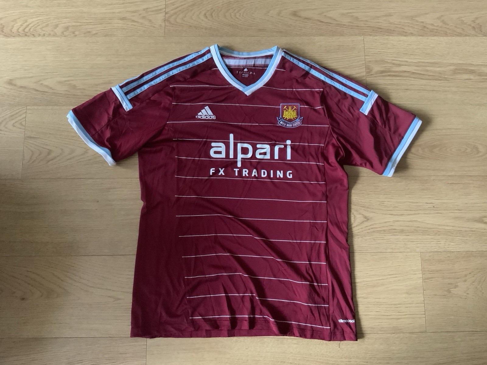 Official West Ham United Home Shirt Size XL 2014 - 2015 for sale on Ebay