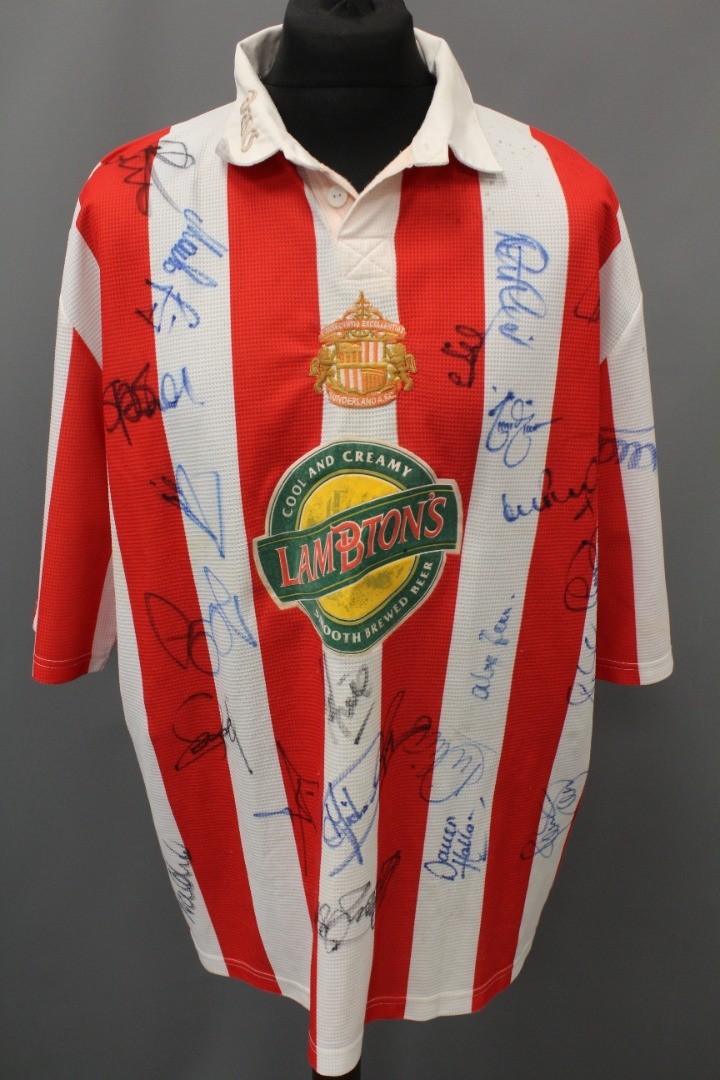 SUNDERLAND Classic 97-99 Home Shirt 'Squad Signed' Red/White Size UK XXL - W61 for sale on Ebay