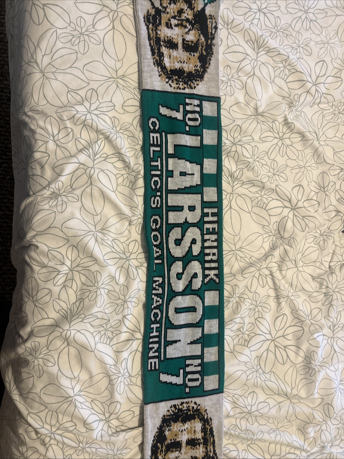 CELTIC RETRO FOOTBALL SCARF - HENRIK LARSSON for sale on Ebay