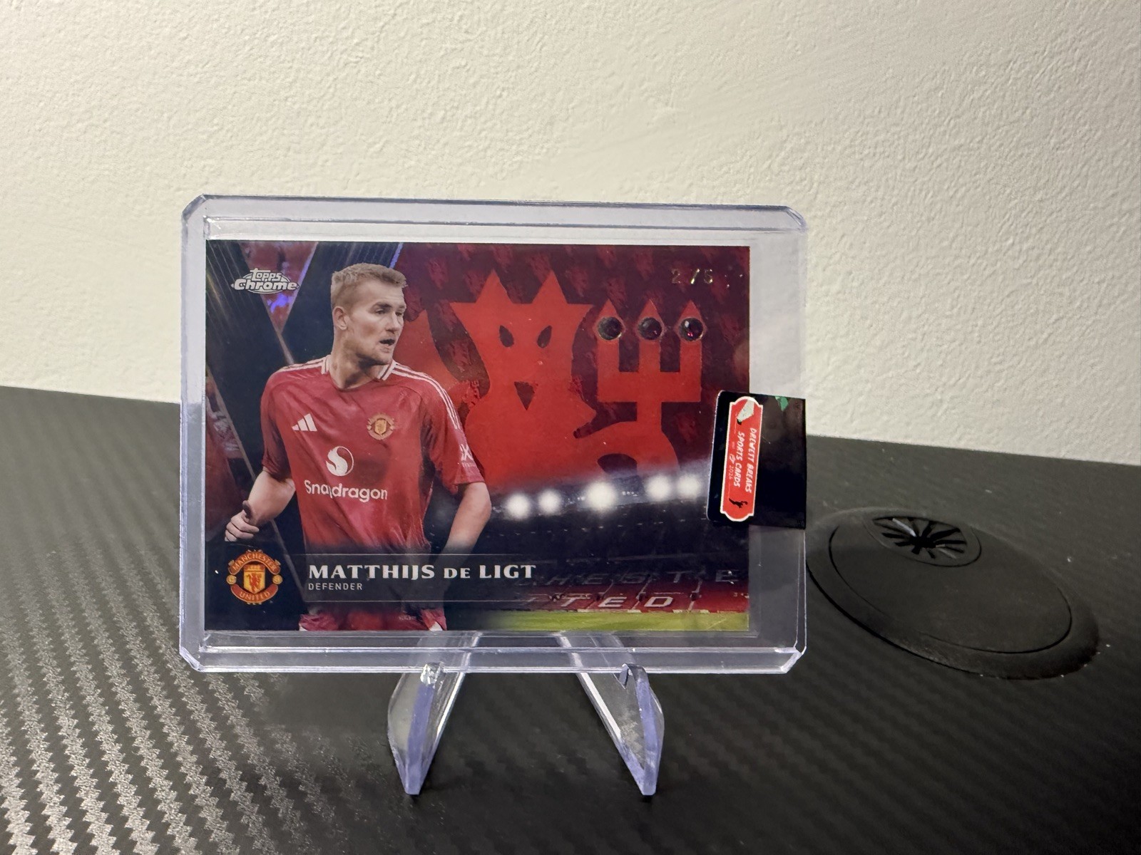 Topps Chrome 2024-25 Manchester United Deluxe Matthijs de Ligt Ruby Relic /5 for sale on Ebay