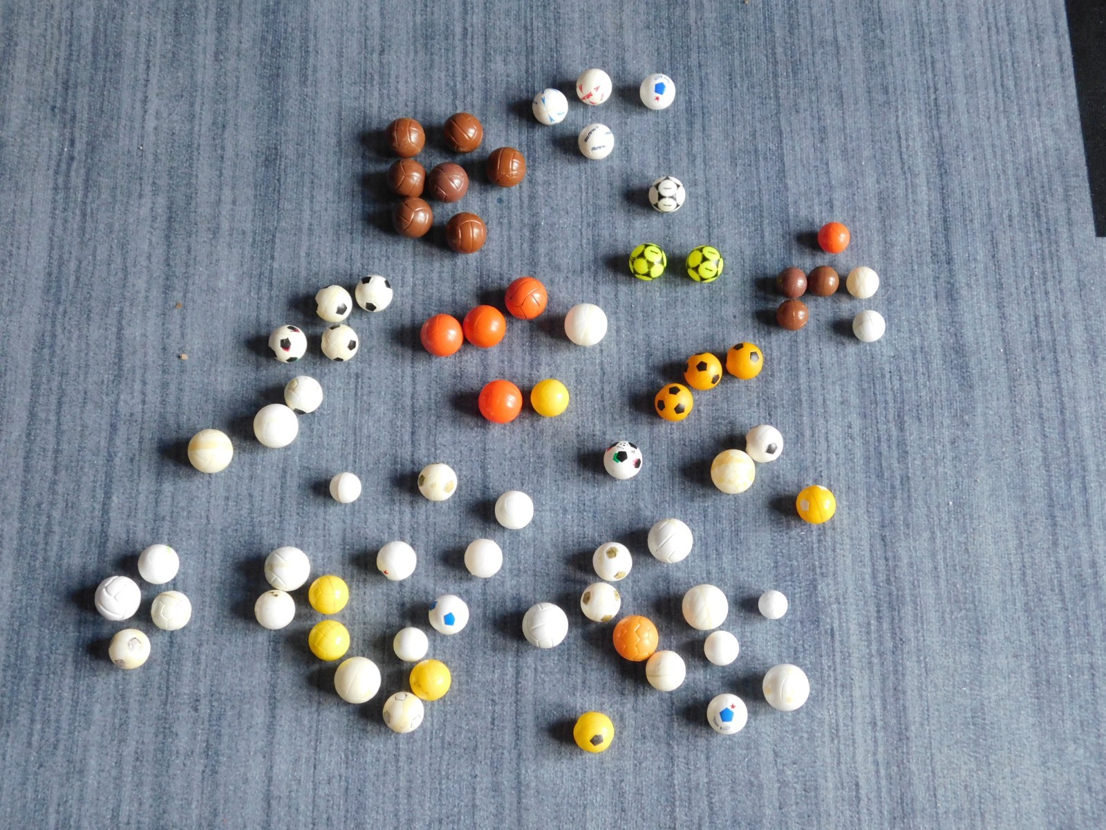 70s VINTAGE SUBBUTEO - LARGE JOB LOT OF SUBBUTEO BALLS !!! for sale on Ebay