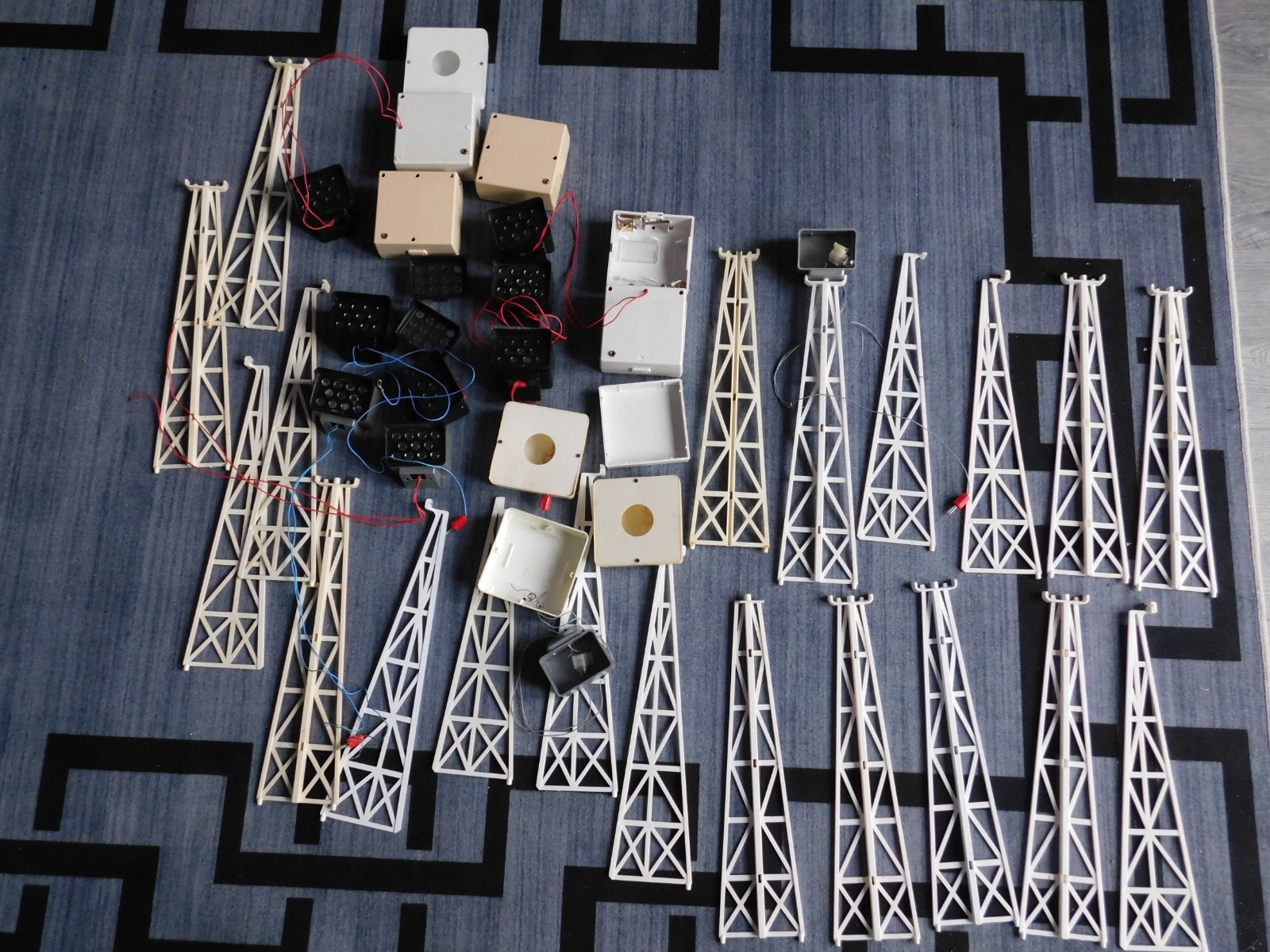 1970s VINTAGE SUBBUTEO - CLASSIC ORIGINAL  LARGE JOB LOT of FLOODLIGHT PARTS !! for sale on Ebay