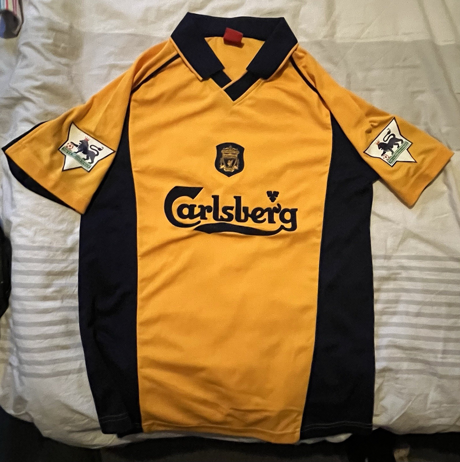 Liverpool FC Retro Shirt 2000/01 Away Top Excellent Condition Size Small for sale on Ebay