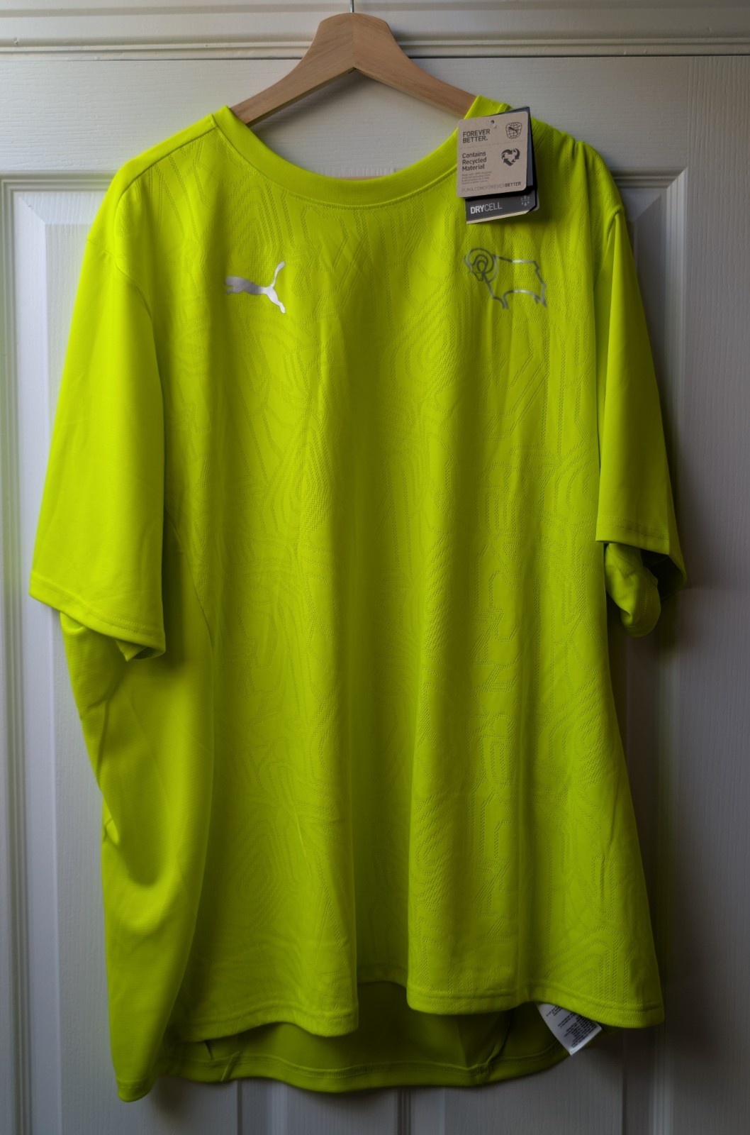 Derby County Men’s Puma Training Shirt 24/25 Season, Yellow, 3XL, Brand New for sale on Ebay