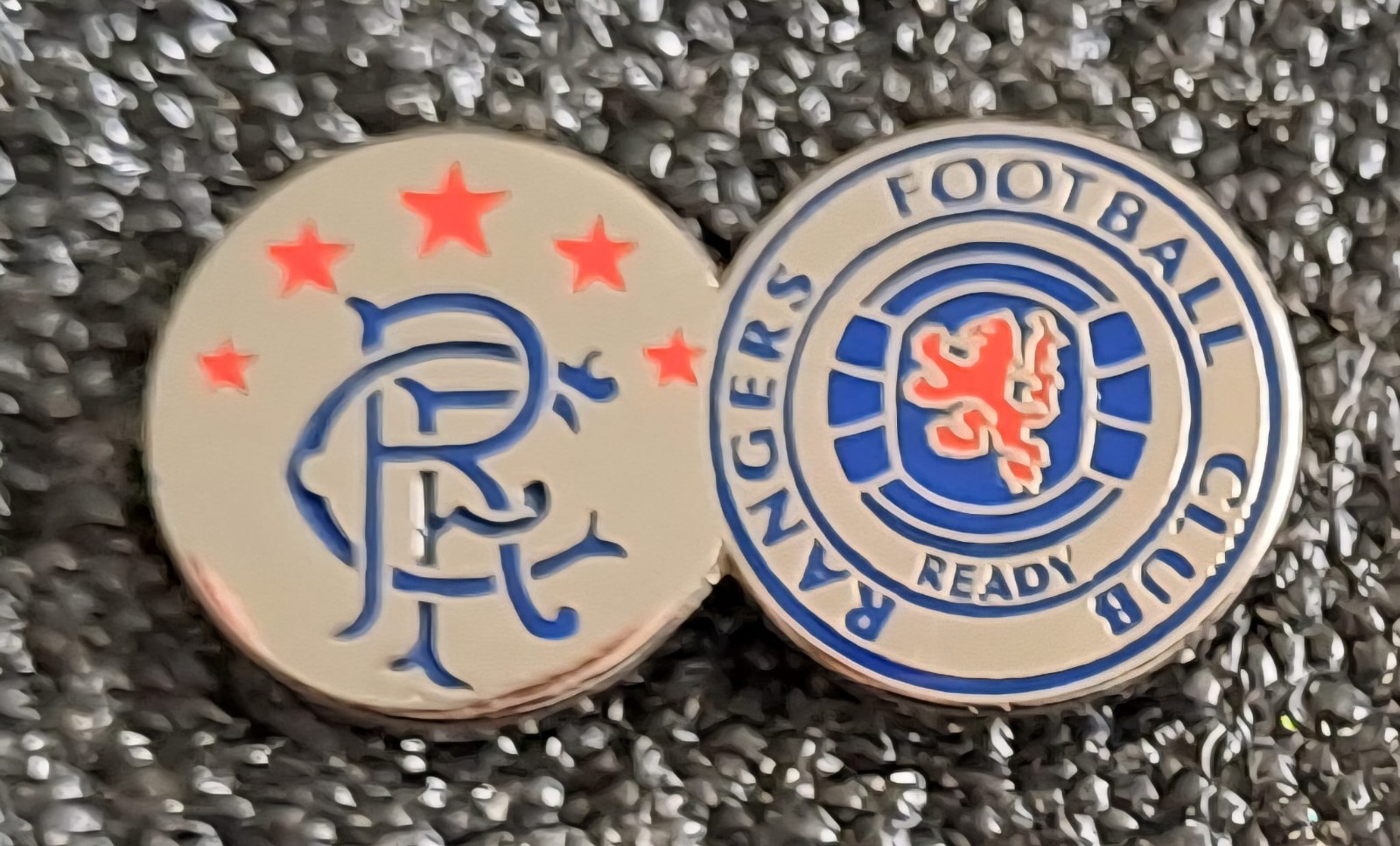 GREAT FIND VINTAGE GLASGOW RANGERS RFC CREST AND FOOTBALL CLUB CRESTPIN BADGE  for sale on Ebay