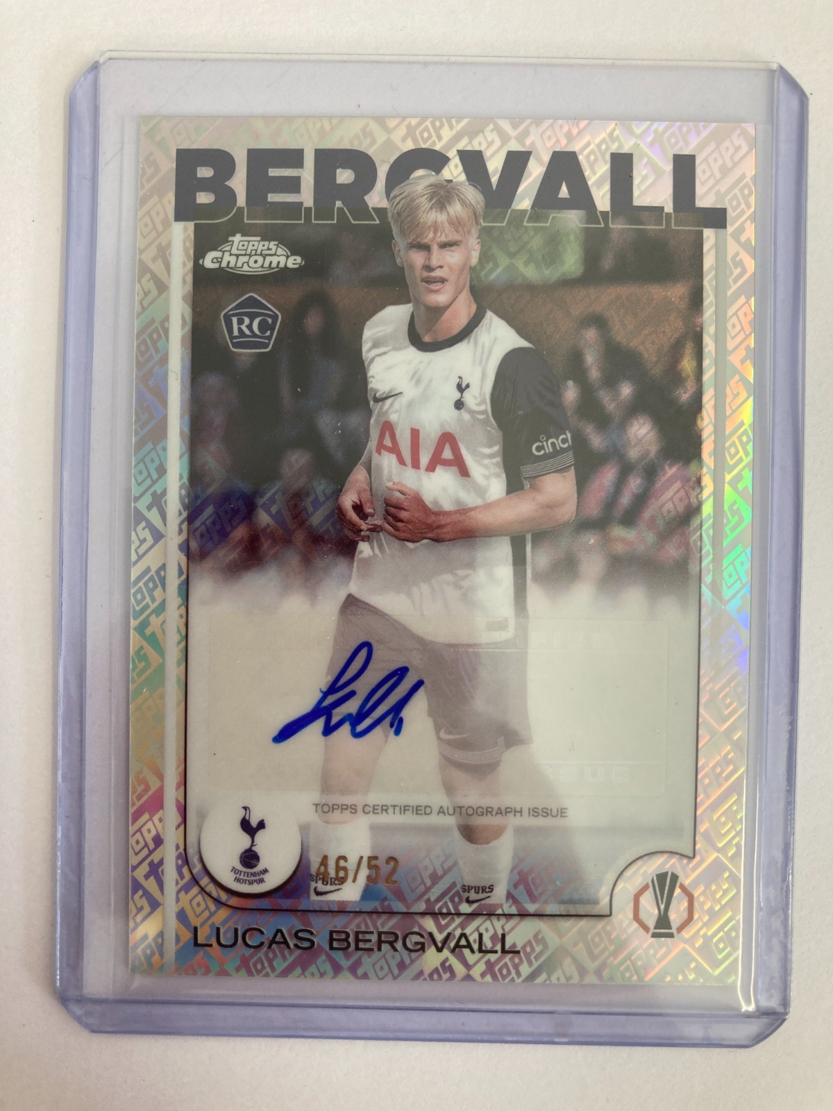 TOPPS CHROME 2025 LUCAS BERGVALL TOTTENHAM HOTSPUR TOPPS FRACTOR AUTO 046/052. for sale on Ebay