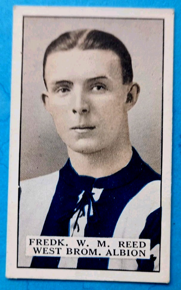 FRED REED WEST BROMWICH ALBION GALLAHER FAMOUS FOOTBALLERS 1926 CARD No 11 for sale on Ebay