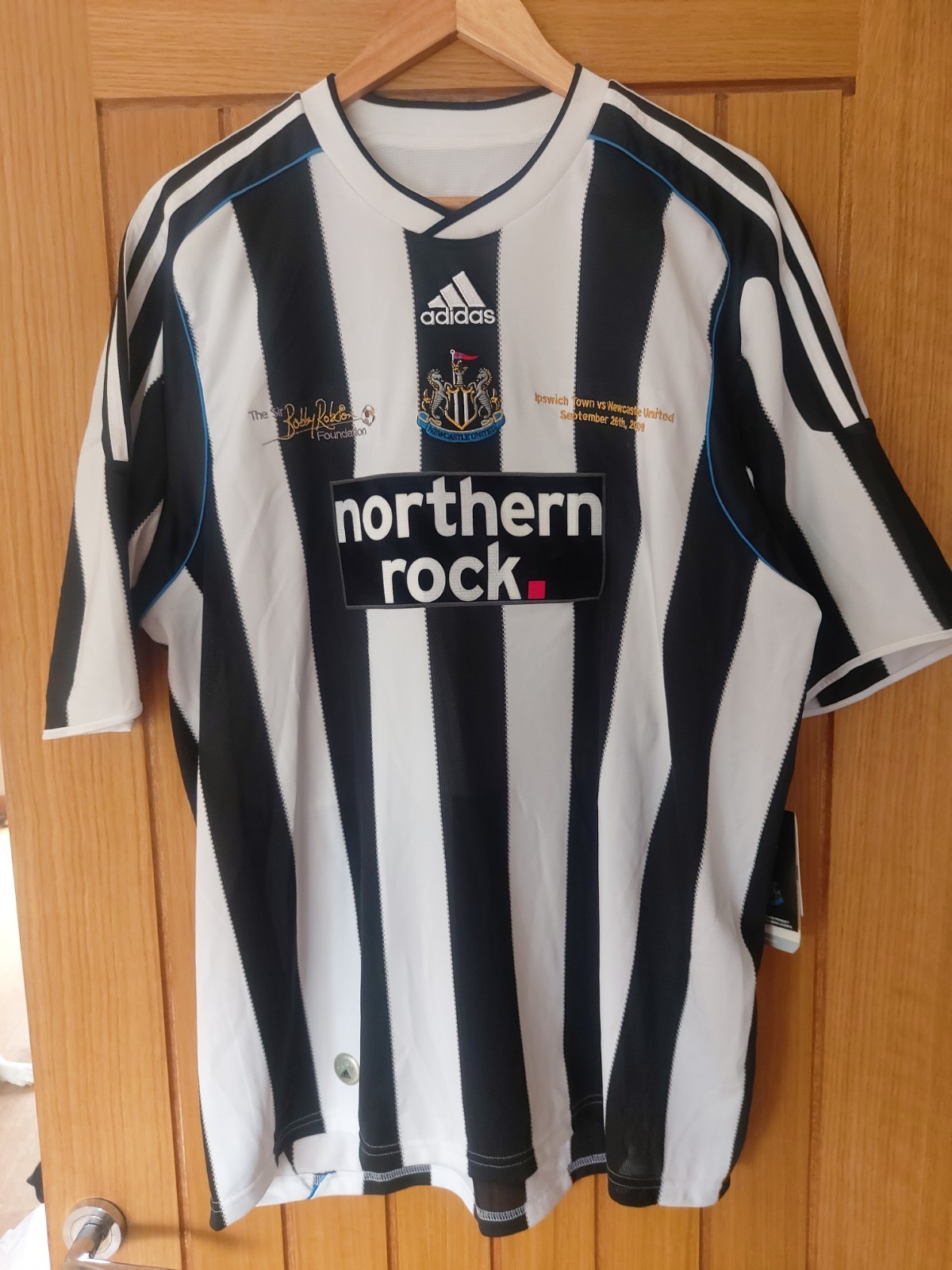 Adidas - Sir Bobby Robson - Newcastle United Shirt  XL 09/10 for sale on Ebay