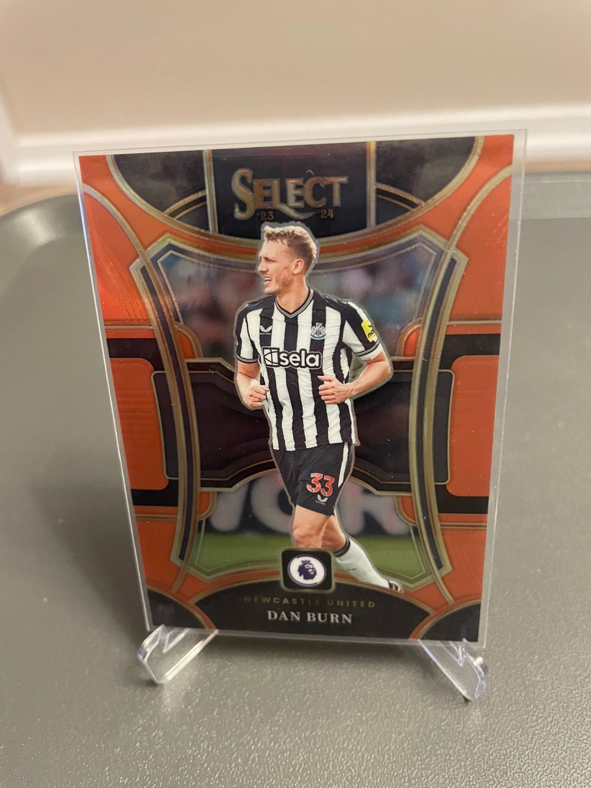 Newcastle DAN BURN 27/75 - 2023/24 PANINI SELECT ORANGE MEZZANINE NUMBERED for sale on Ebay