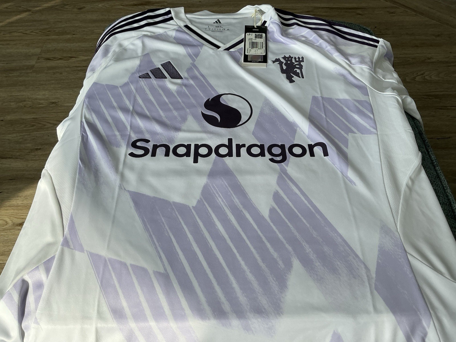 Adidas Manchester United Away Shirt | 25/26 | Size Large for sale on Ebay