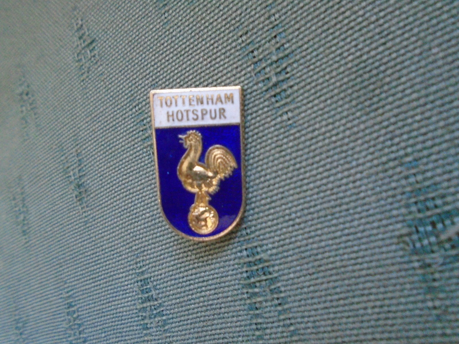 VINTAGE TOTTENHAM HOTSPUR FOOTBALL CLUB - ENAMEL PIN BADGE - COFFER LONDON for sale on Ebay
