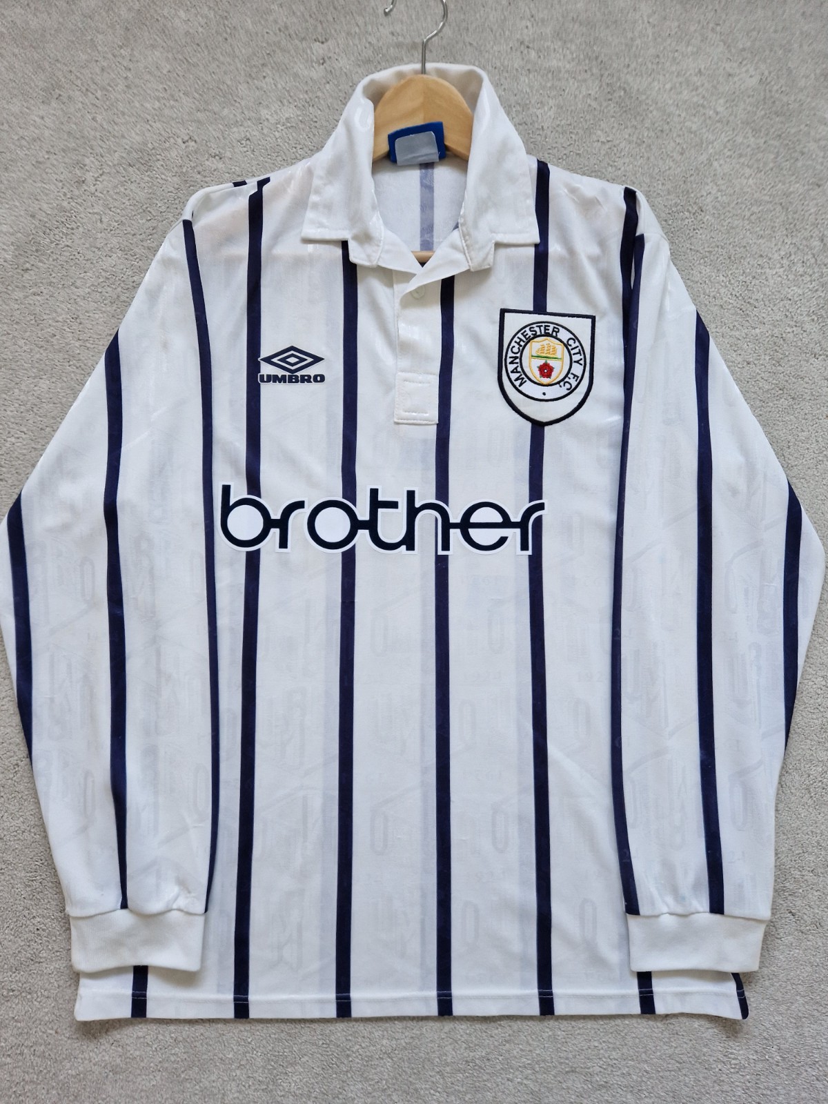 Original Umbro Template Manchester City 1993/1994 Longsleeve Third Shirt Large for sale on Ebay