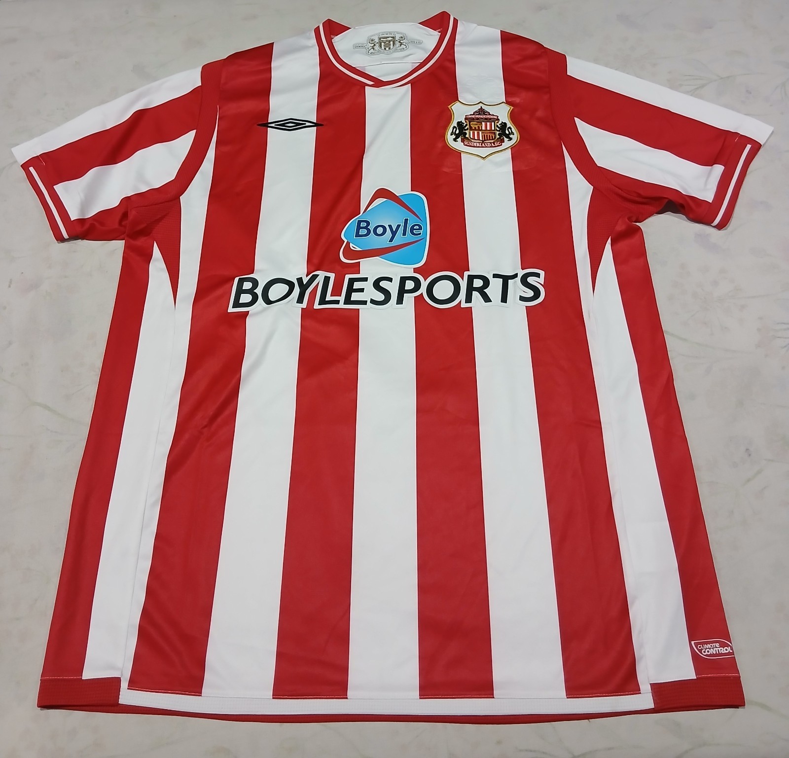 Vintage Sunderland 2009/10 Umbro Men's Size L Home Original Football Shirt for sale on Ebay