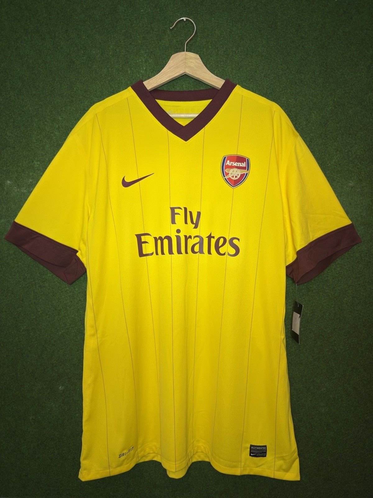 Original Arsenal 2012 Third Football Shirt NIKE XXL BNWT Player Spec RARE for sale on Ebay