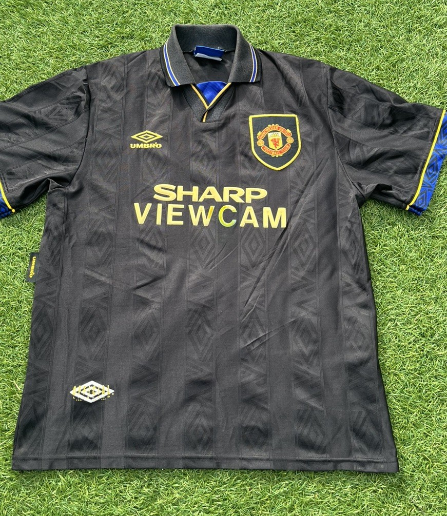 Original Umbro Manchester United 1993/1994 Away Shirt Mens Large for sale on Ebay