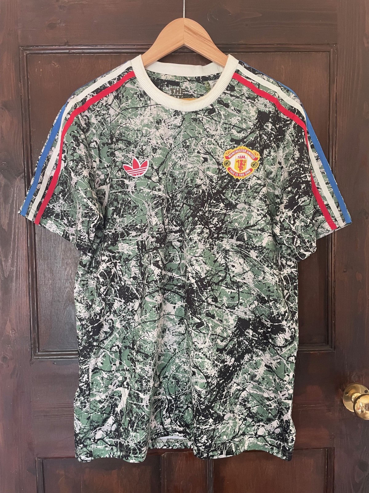 Manchester United Stone Roses Football Shirt Men’s Size Large for sale on Ebay