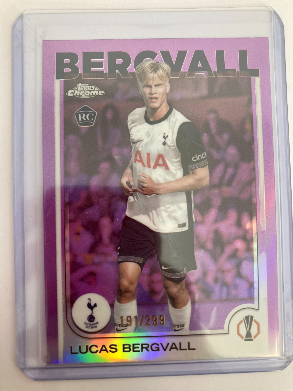 TOPPS CHROME 2025 LUCAS BERGVALL TOTTENHAM HOTSPUR VIOLET REFRACTOR 191/299. for sale on Ebay