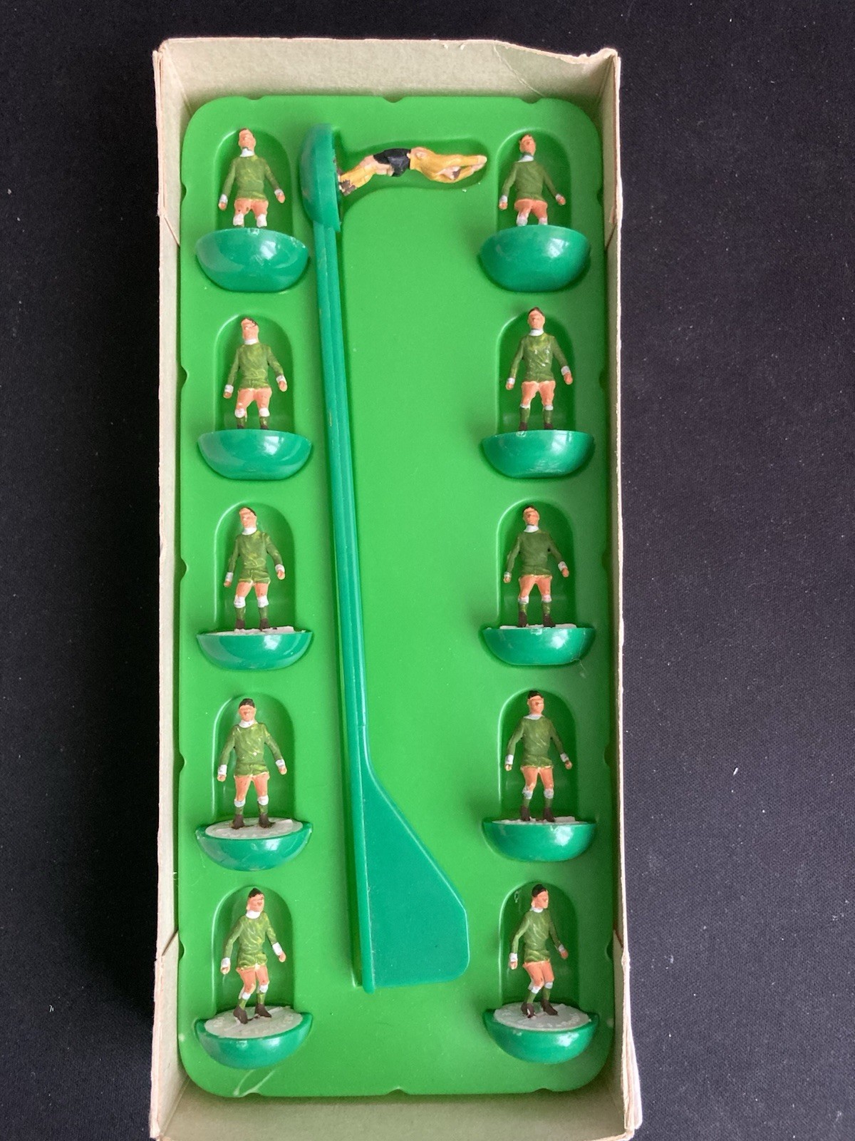 Subbuteo Heavyweight Team Ref 320 Northern Ireland for sale on Ebay