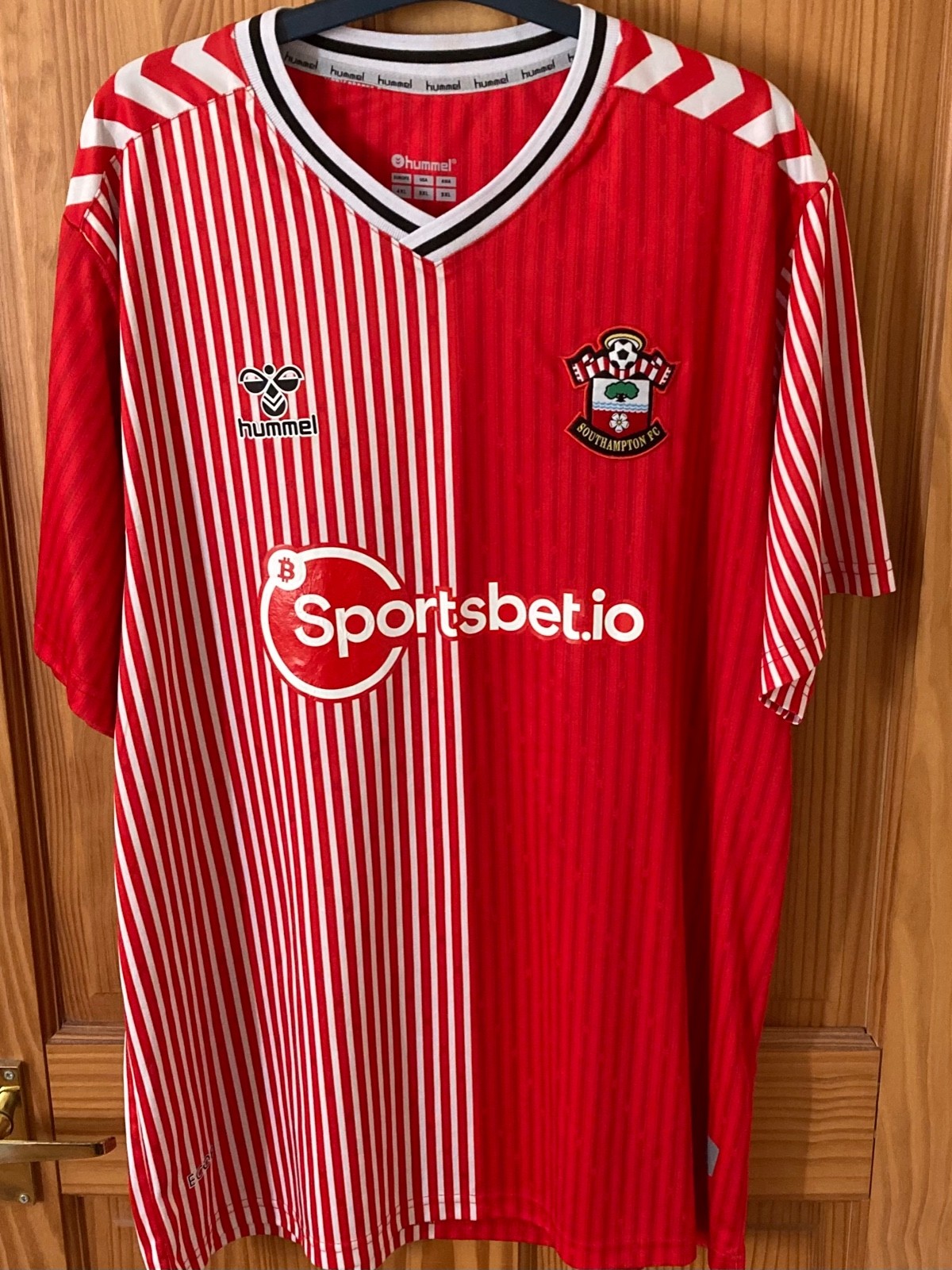 Southampton ~ football shirt  [ 2023-24 ]   ~Hummel  * Home * 4XL for sale on Ebay