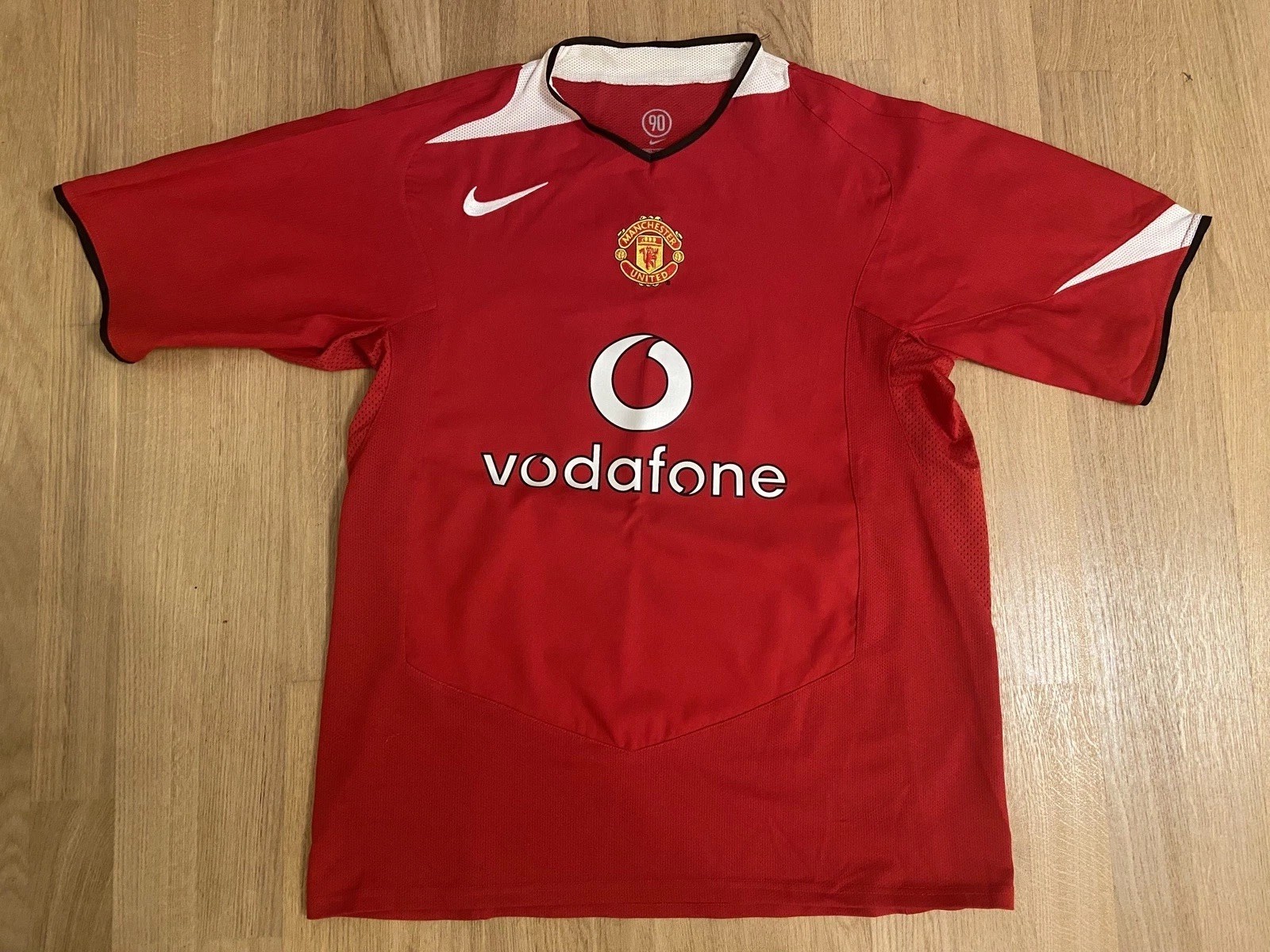 Manchester United  Nike Vodafone home shirt 2002-2004 size L for sale on Ebay