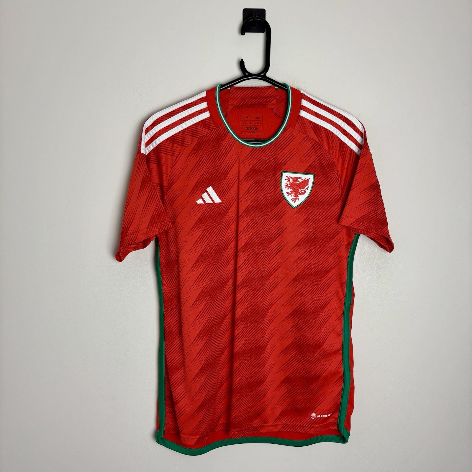 Wales Football Shirt Jersey 2022/23 Home (XL) 1064 for sale on Ebay
