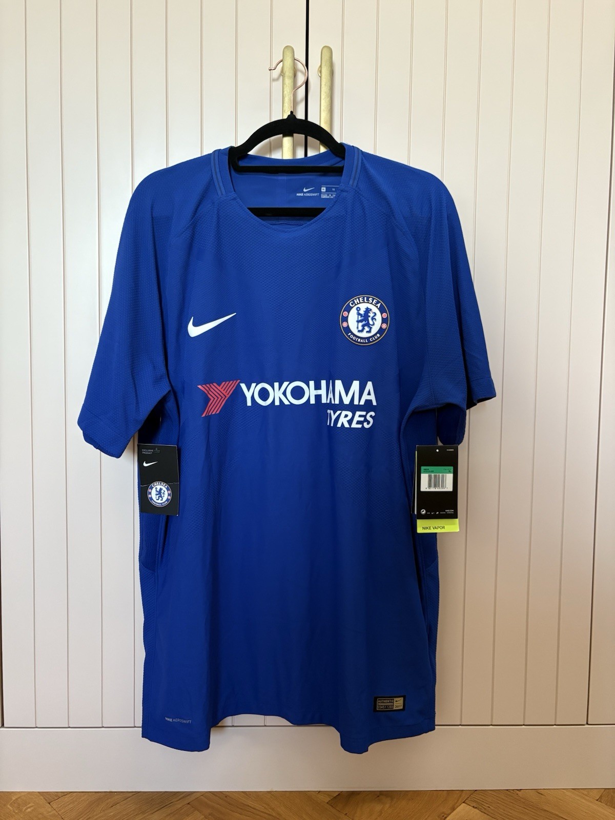 Chelsea FC Home 17/18 / XL / Nike / BNWT / Authentic for sale on Ebay