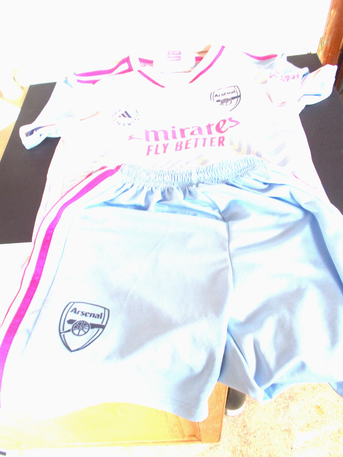 A Child's ARSENAL Awa Shirt & Shorts SAKA No.7 Stella McCartney for sale on Ebay
