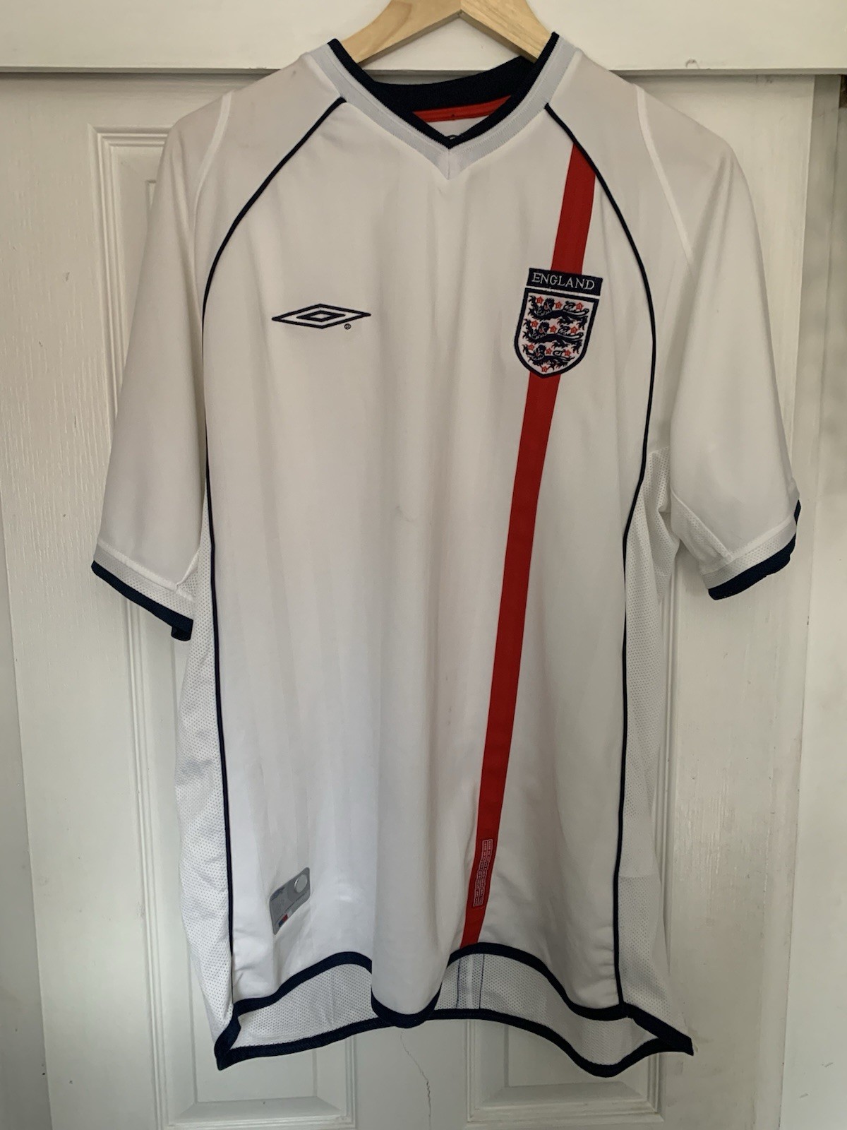 England 2001/03 Home Football Shirt Size L for sale on Ebay