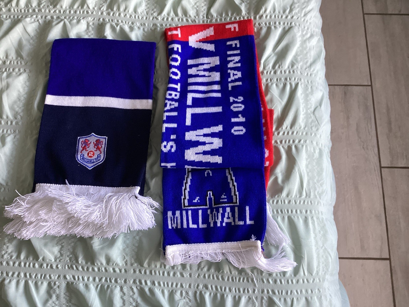 Millwall Scarfs One 2010 Millwall Swindon Playoff  Final One Blue Millwall for sale on Ebay