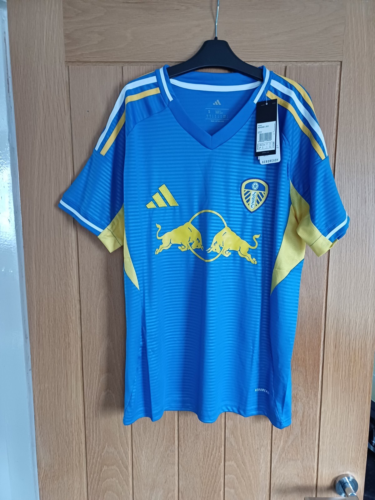 Mens Leeds United Away Shirt Size Small for sale on Ebay