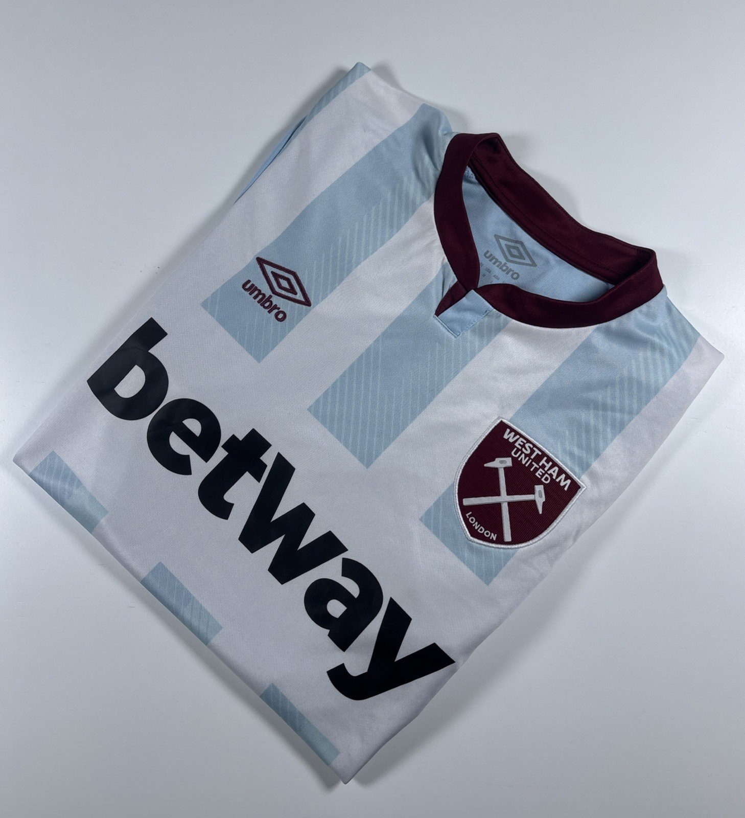 Authentic Umbro West Ham 2021/22 Away Shirt. Size Medium.  for sale on Ebay