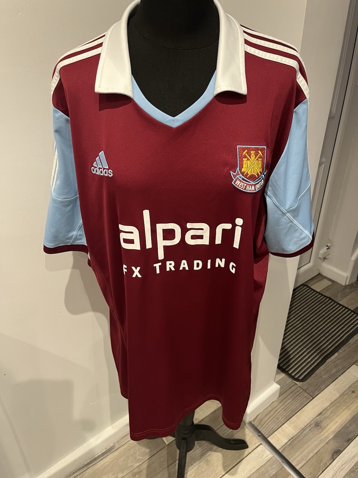 West Ham United Home Shirt 2013 Size XXL for sale on Ebay