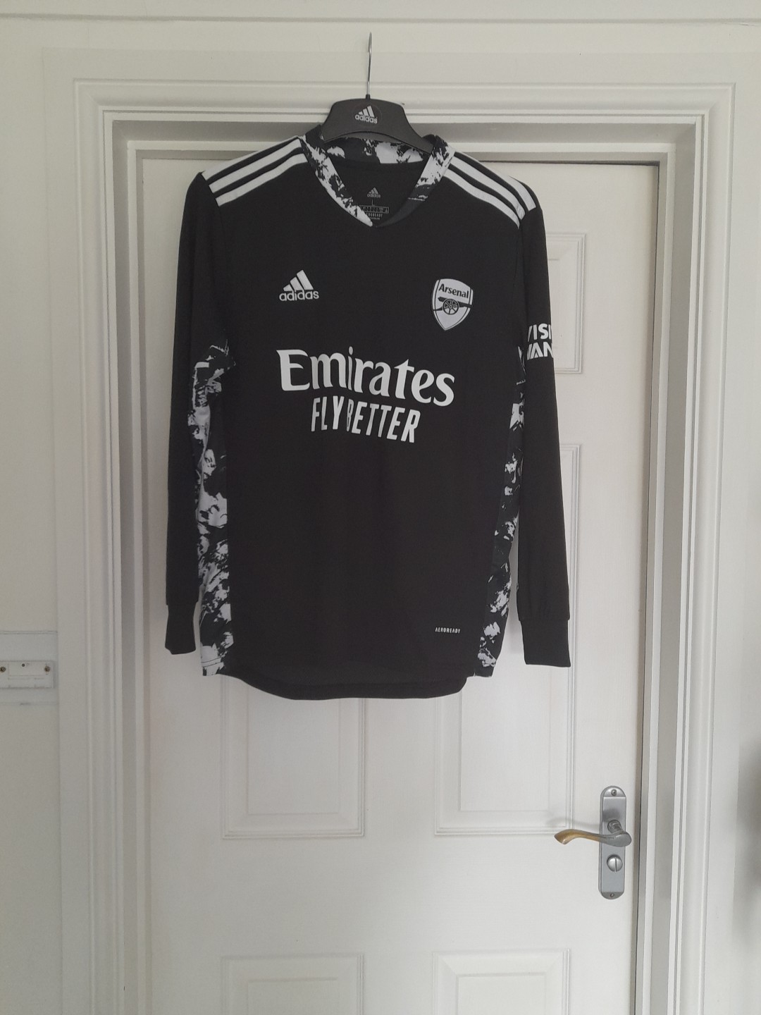 Arsenal Home Goalkeeper Shirt 2020/21 Long Sleeve Black Marble Size Large BNWT for sale on Ebay