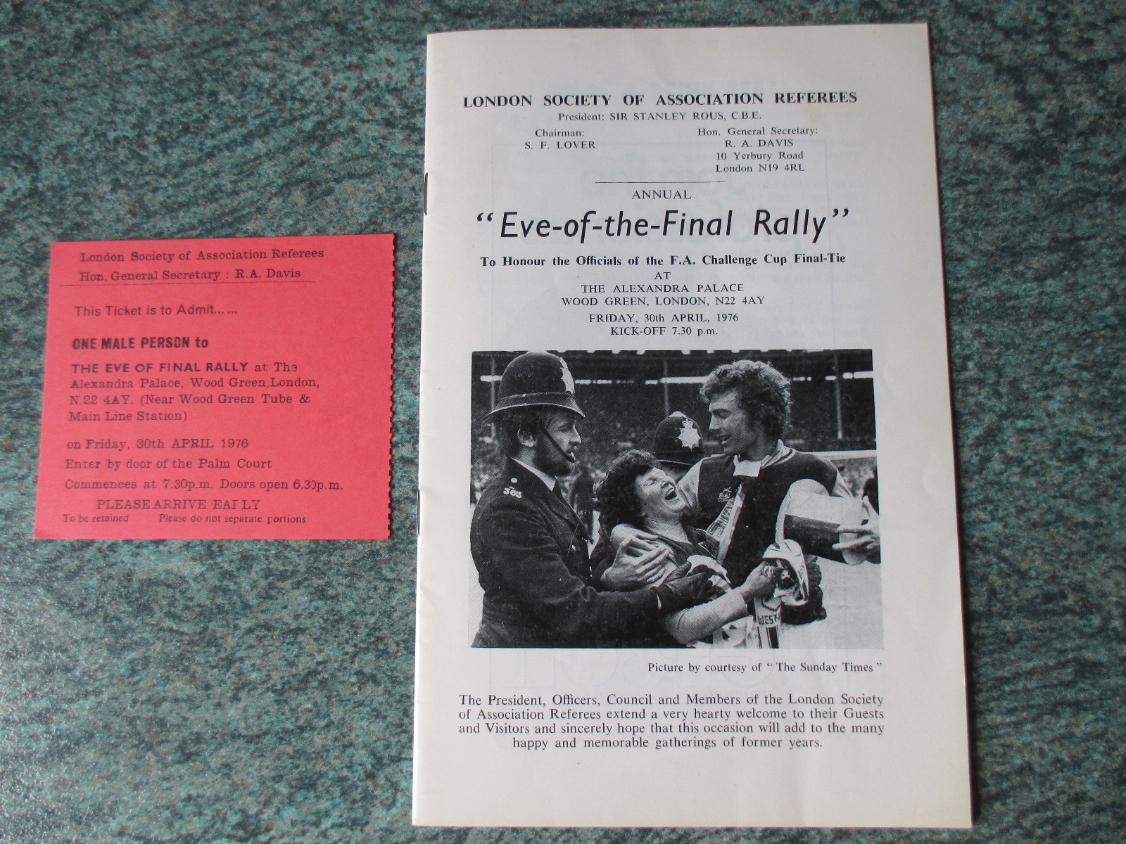 1976 FA CUP EVE OF THE FINAL RALLY REFEREES BROCHURE & TICKET  MAN U SOUTHAMPTON for sale on Ebay